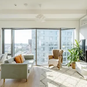  Apartment Fabulous Morden In